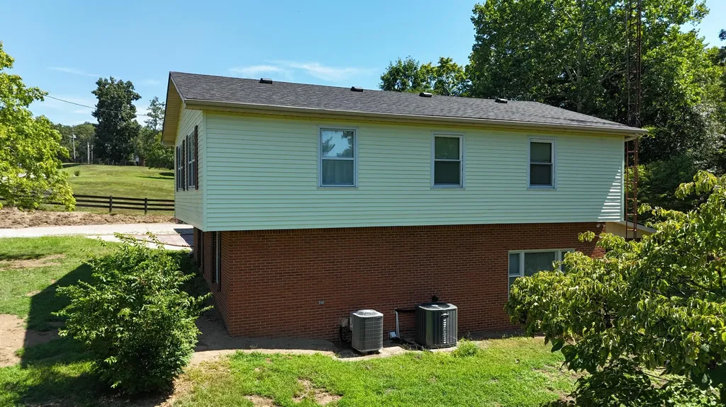 1433 Gravel Lick Branch Road Waco KY 40385