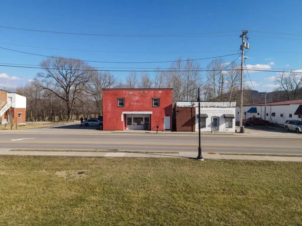 480 N Main Street Stanton KY 40380