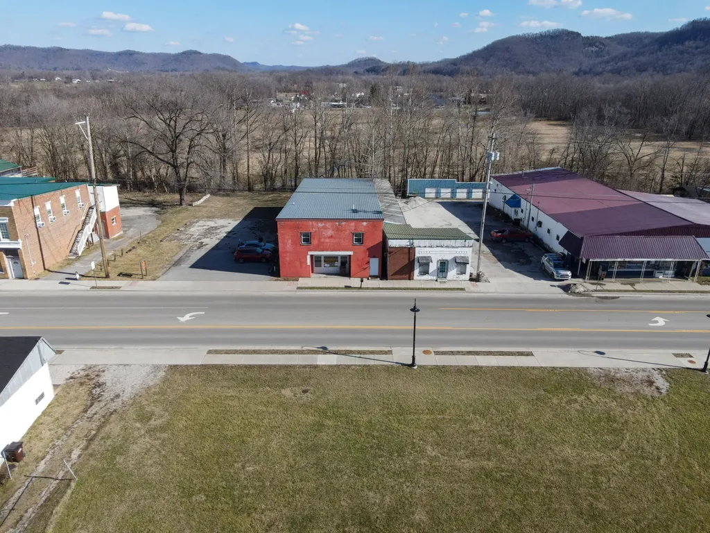 480 N Main Street Stanton KY 40380