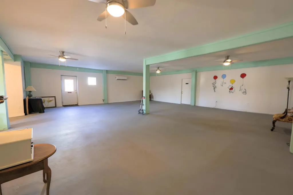480 N Main Street Stanton KY 40380