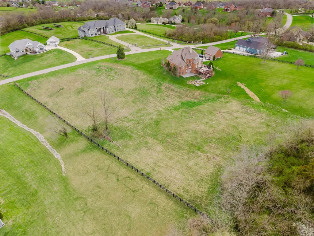 112 Plantation Drive Richmond KY 40475