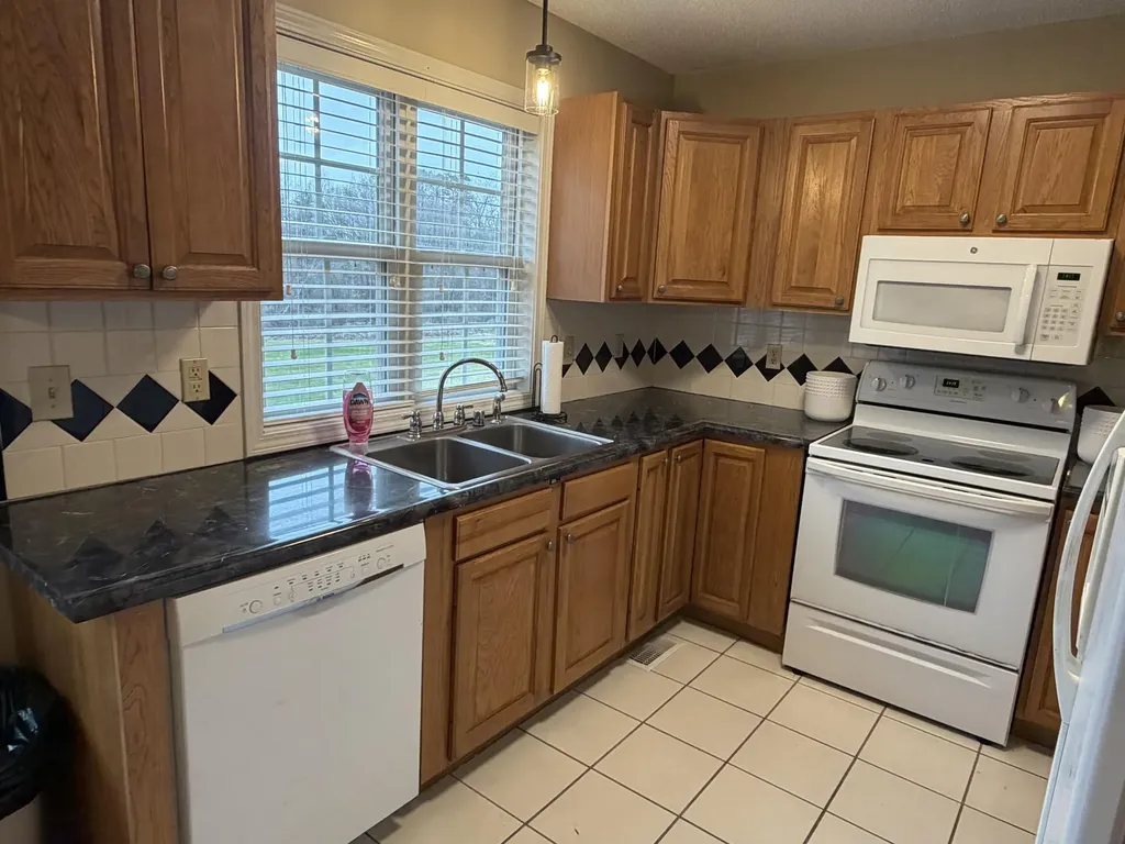 49 Creekside Lane Corbin KY 40701