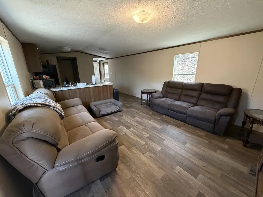 1600 Jerrica Leigh Lane Stanton KY 40380