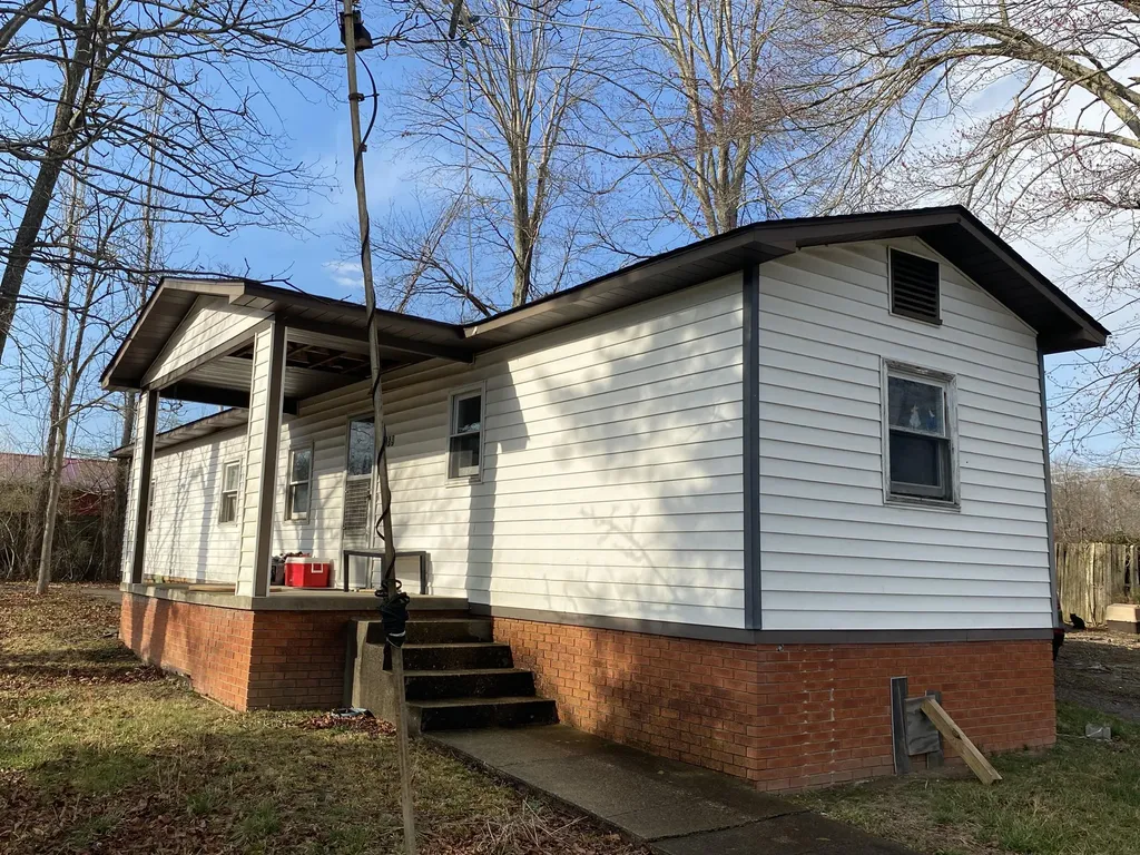 159 And 163 Peggy Lane Corbin KY 40701