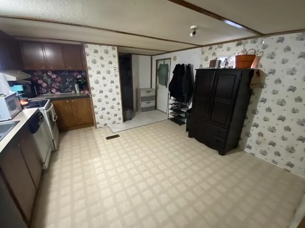 159 And 163 Peggy Lane Corbin KY 40701