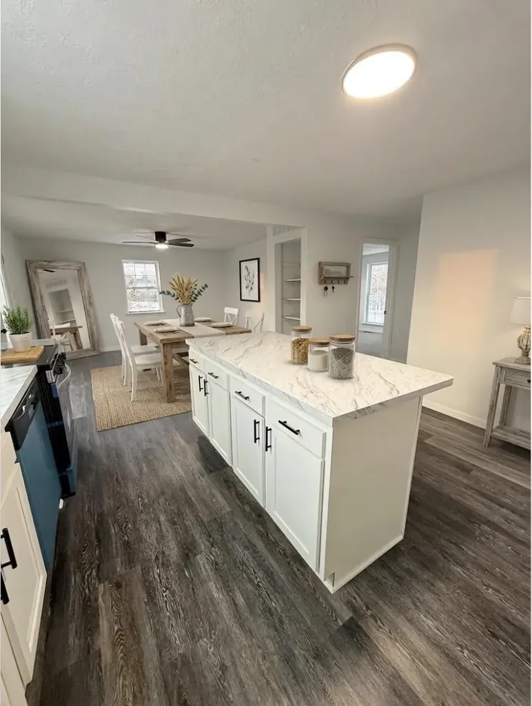 8585 State Highway 1032 Berry KY 41003