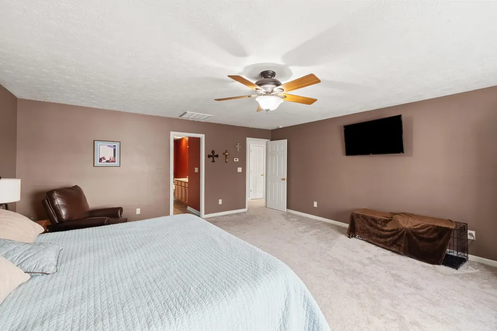 1284 Greendale Road Lexington KY 40511