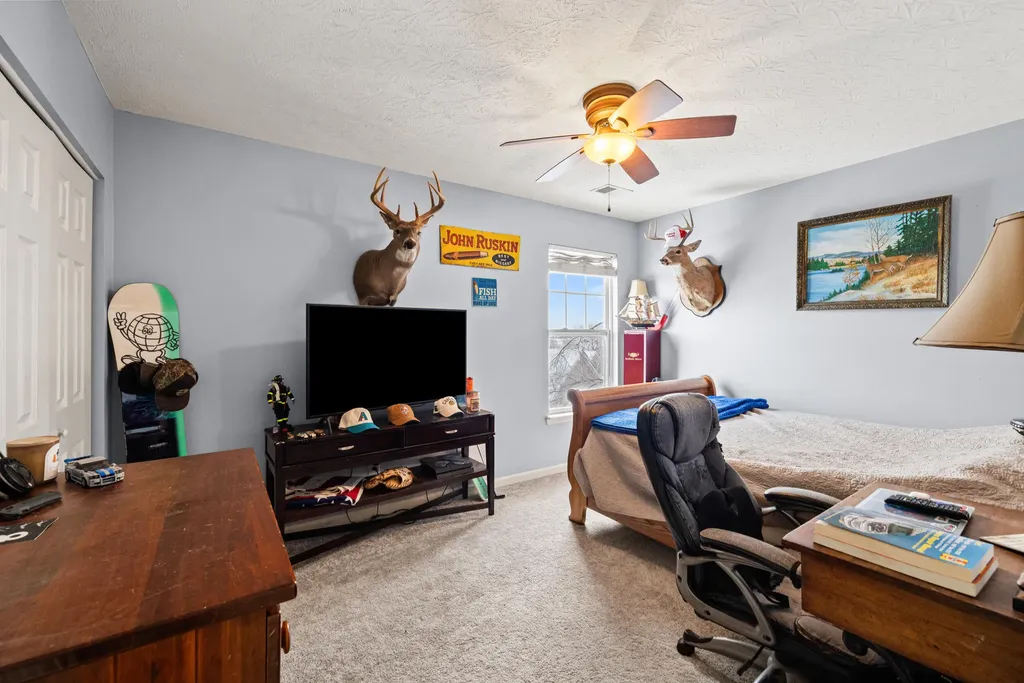 1284 Greendale Road Lexington KY 40511