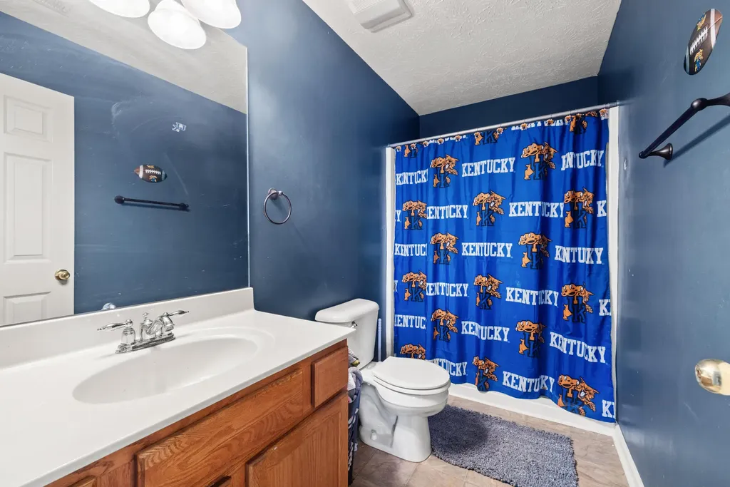1284 Greendale Road Lexington KY 40511
