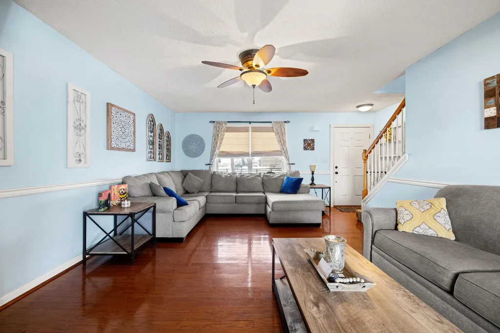 1284 Greendale Road Lexington KY 40511