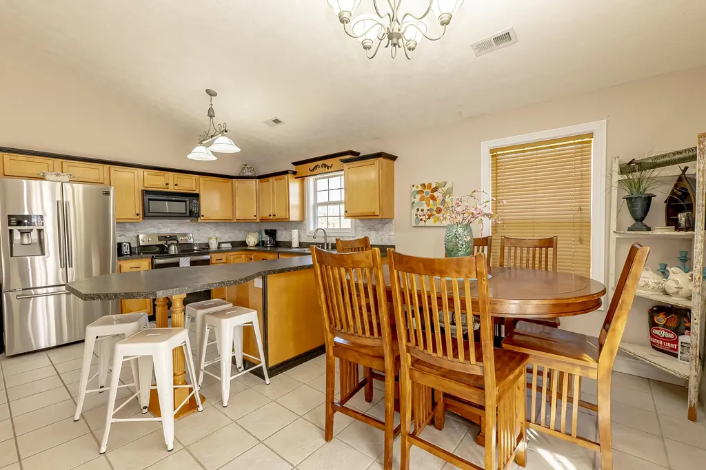 364 Twin Rivers Drive Bronston KY 42518