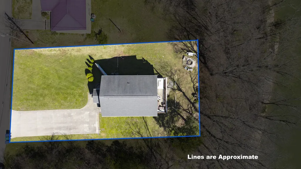 364 Twin Rivers Drive Bronston KY 42518