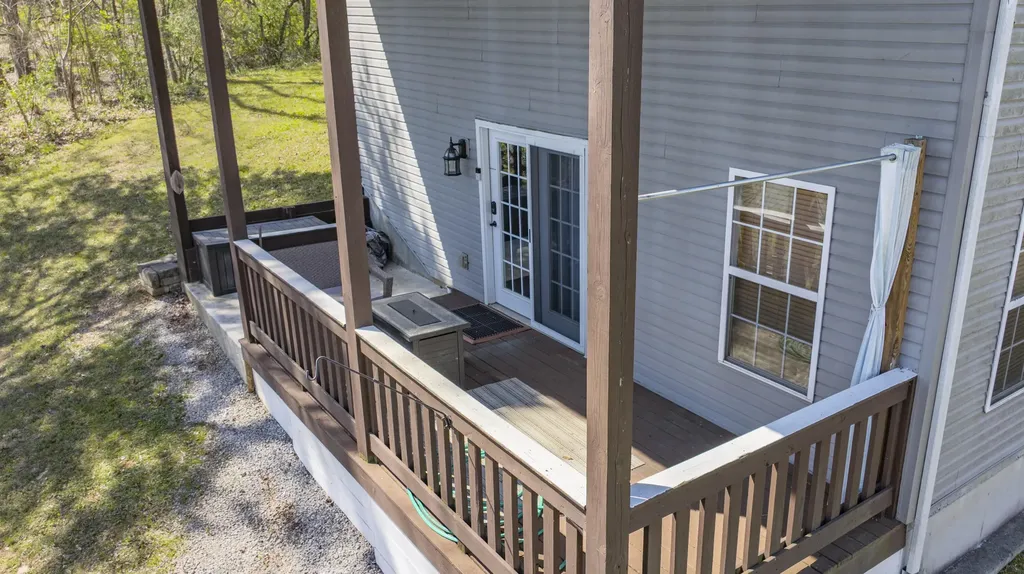 364 Twin Rivers Drive Bronston KY 42518
