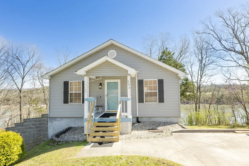 364 Twin Rivers Drive Bronston KY 42518