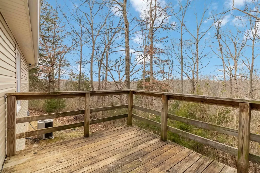 339 Hideaway Drive Somerset KY 42503