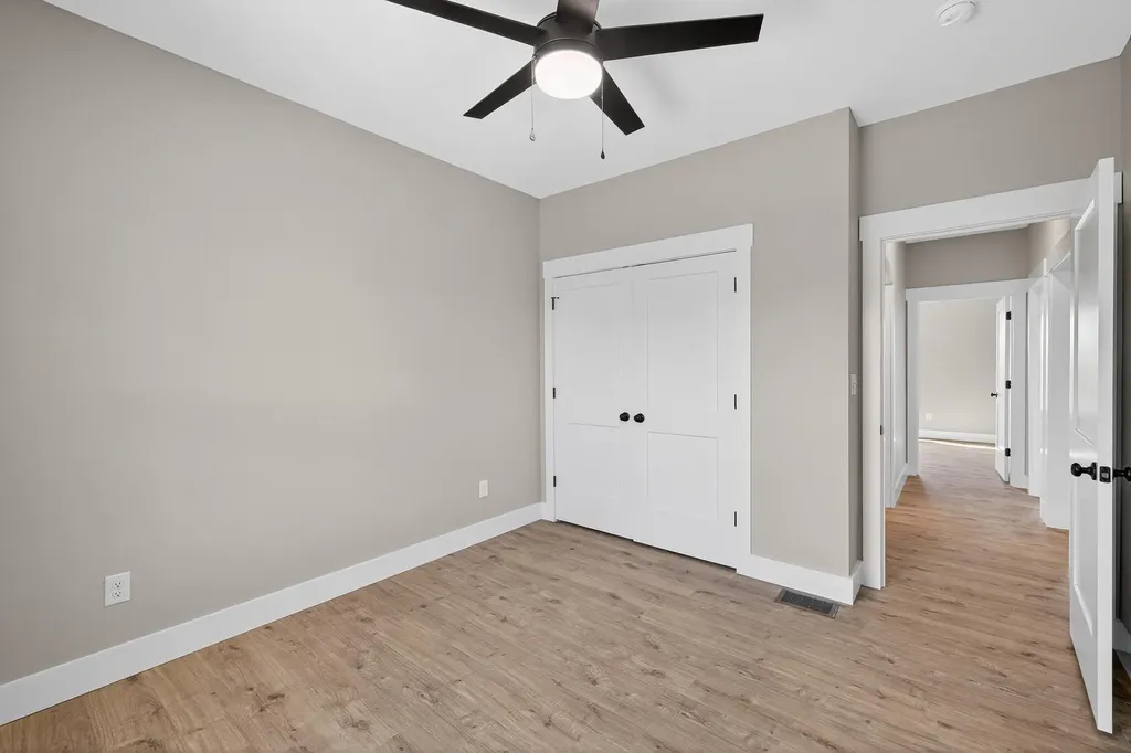 195 Lakeland Drive Harrodsburg KY 40330