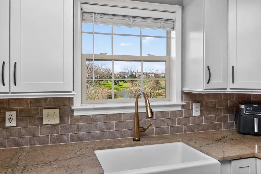 122 Saddlebrook Circle Berea KY 40403