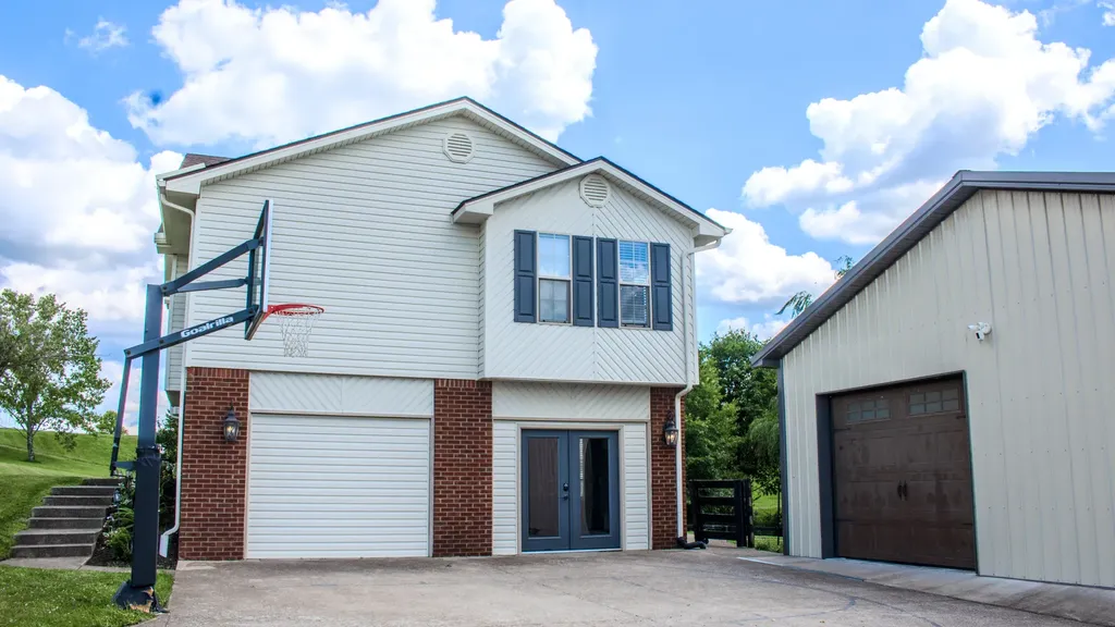 122 Saddlebrook Circle Berea KY 40403