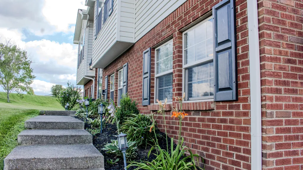 122 Saddlebrook Circle Berea KY 40403