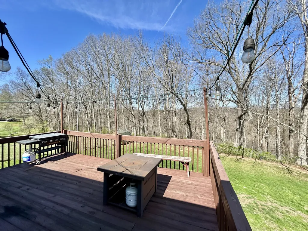3904 Castlewood Court Somerset KY 42503