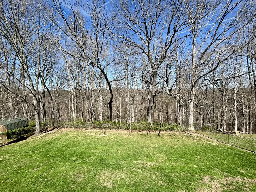 3904 Castlewood Court Somerset KY 42503