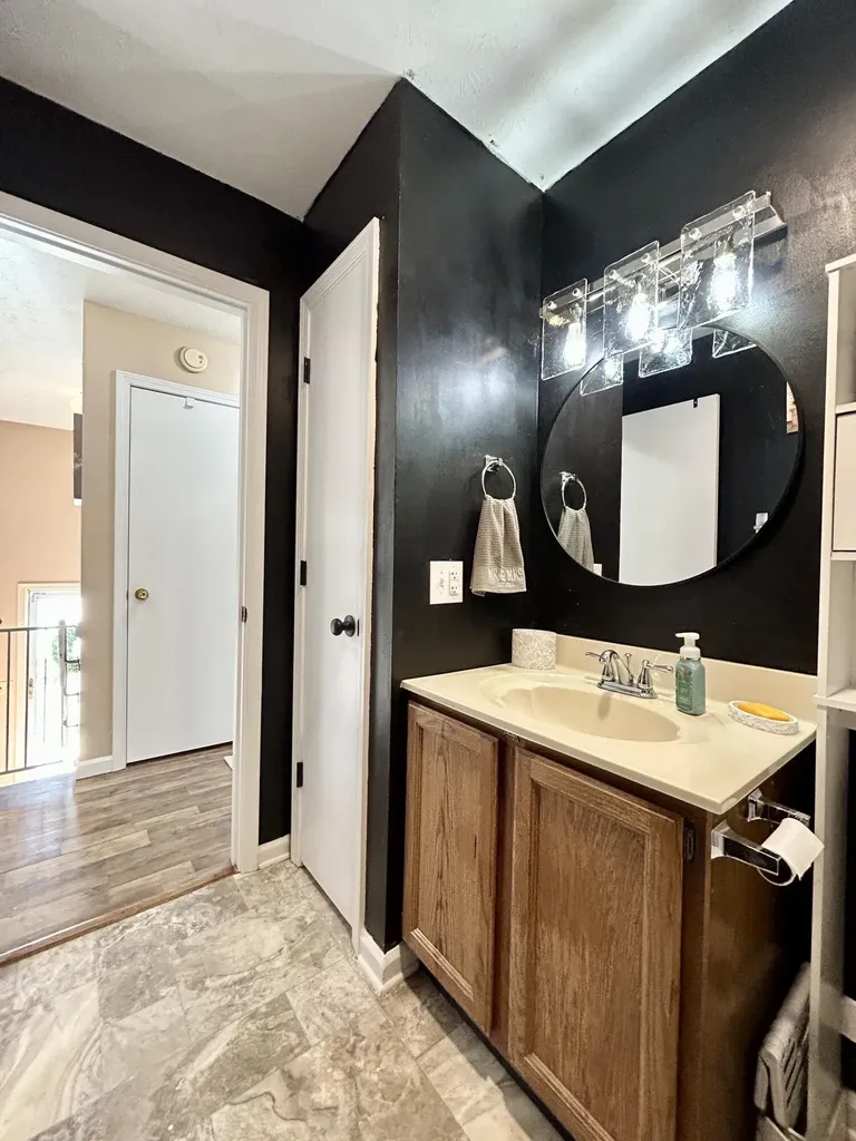 3904 Castlewood Court Somerset KY 42503