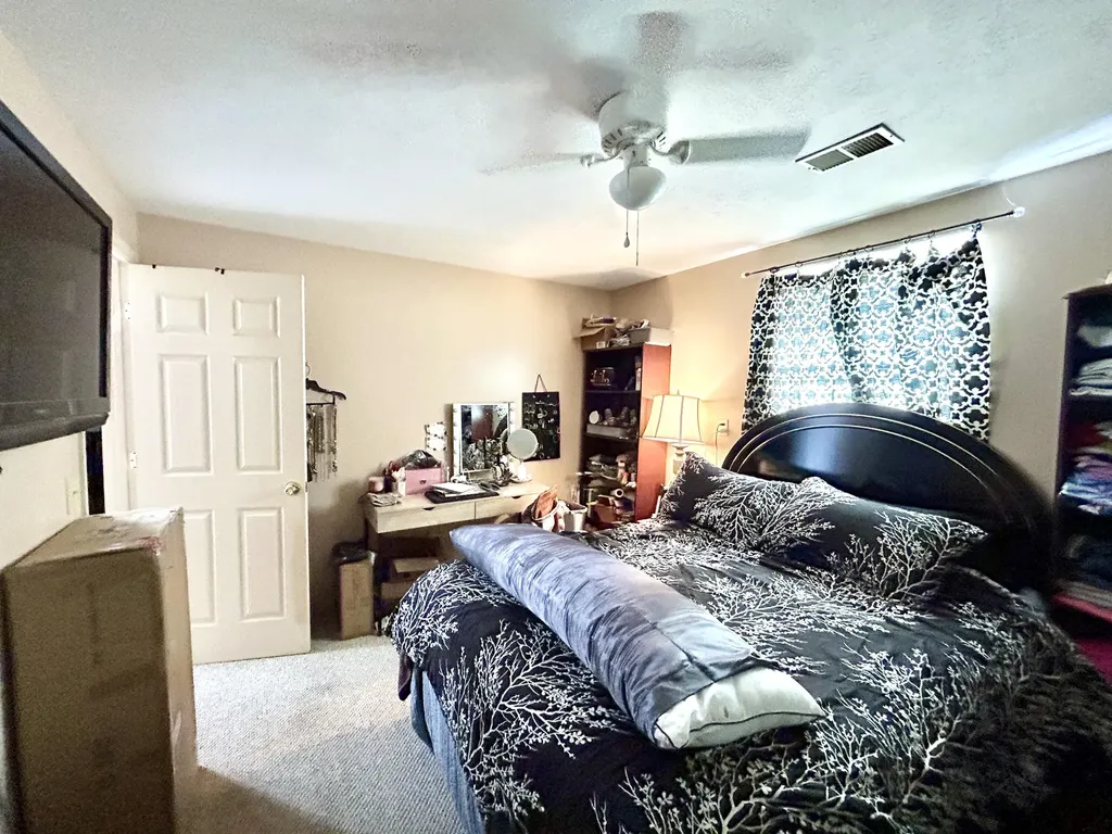 3904 Castlewood Court Somerset KY 42503