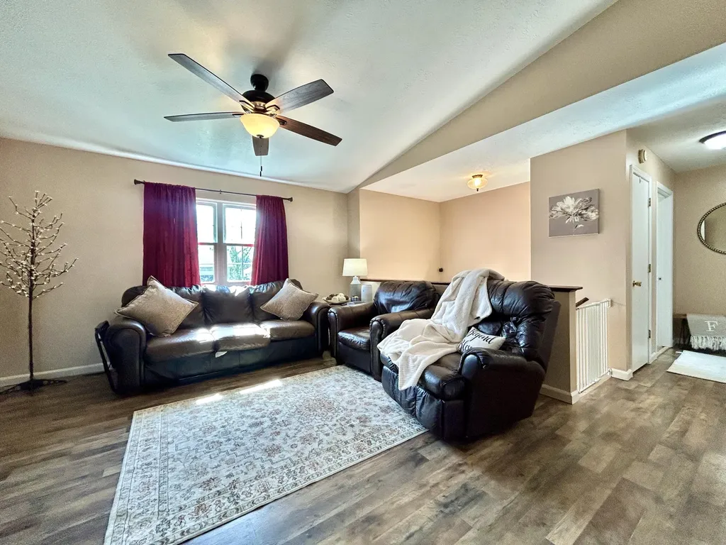 3904 Castlewood Court Somerset KY 42503