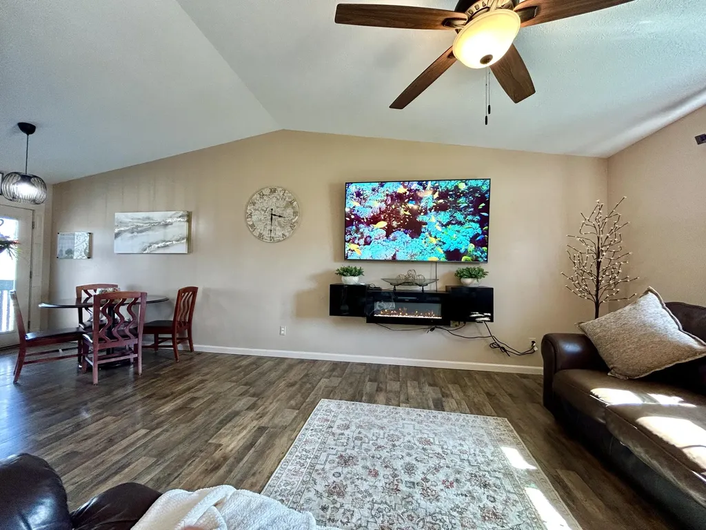 3904 Castlewood Court Somerset KY 42503