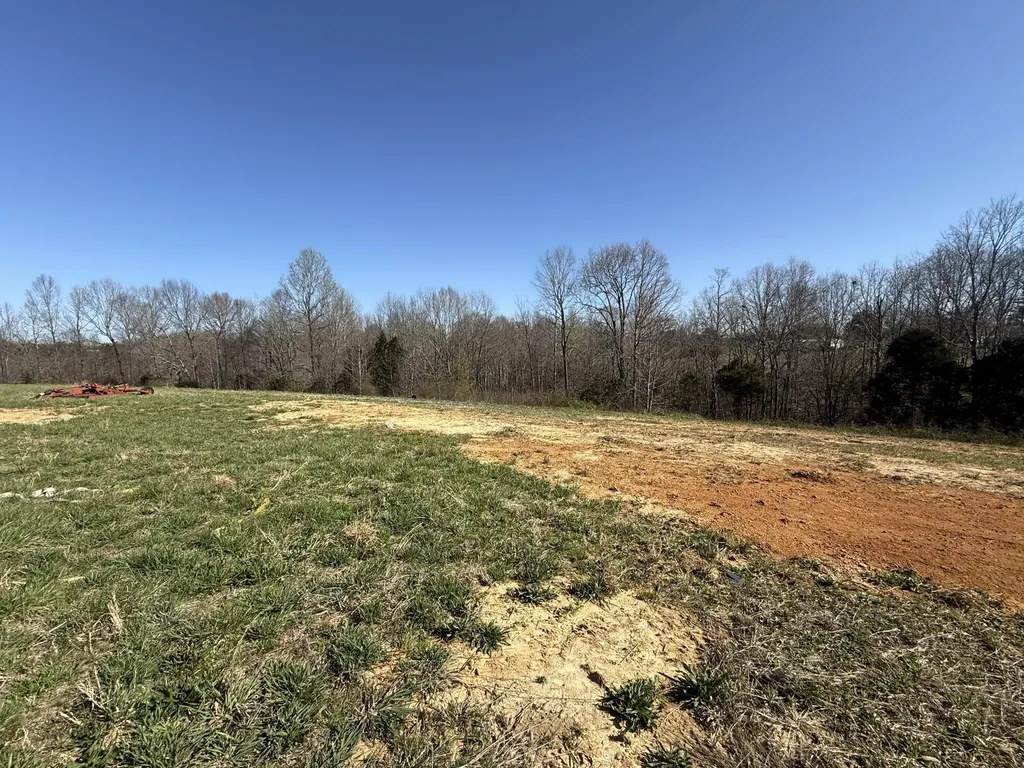 146 Oaks Road Russell Springs KY 42642