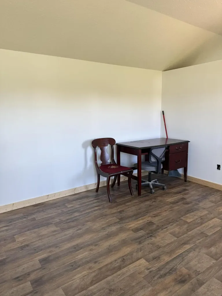146 Oaks Road Russell Springs KY 42642