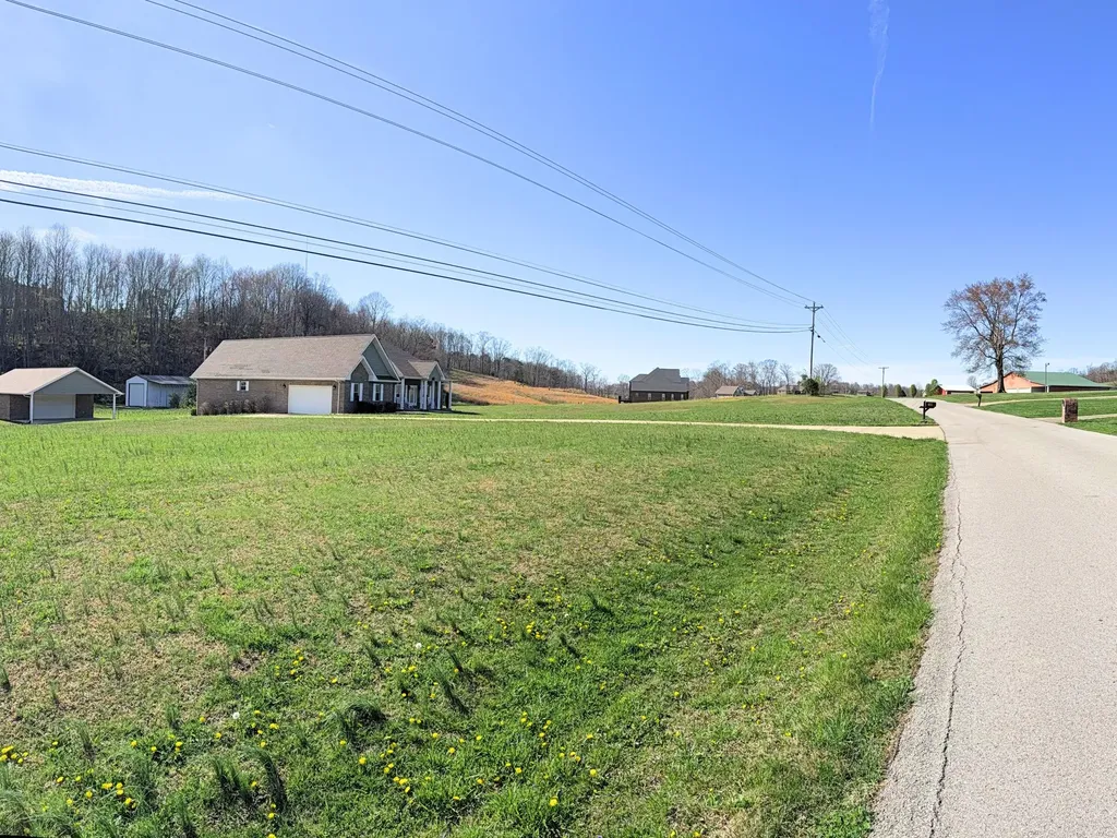 171 Higgins Road Gray KY 40734