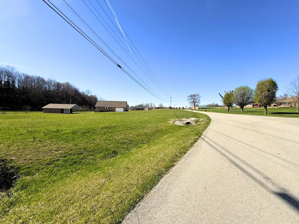 171 Higgins Road Gray KY 40734