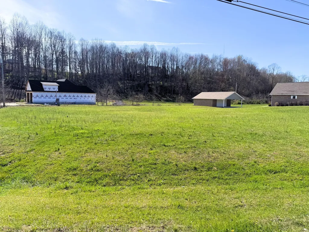 171 Higgins Road Gray KY 40734