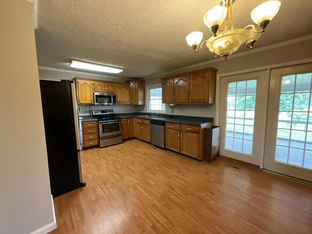675 Slate Branch Spur Somerset KY 42503