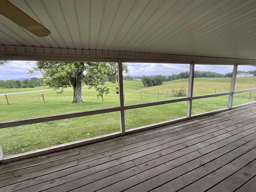675 Slate Branch Spur Somerset KY 42503