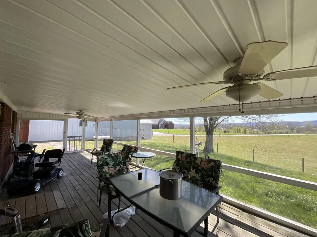 675 Slate Branch Spur Somerset KY 42503