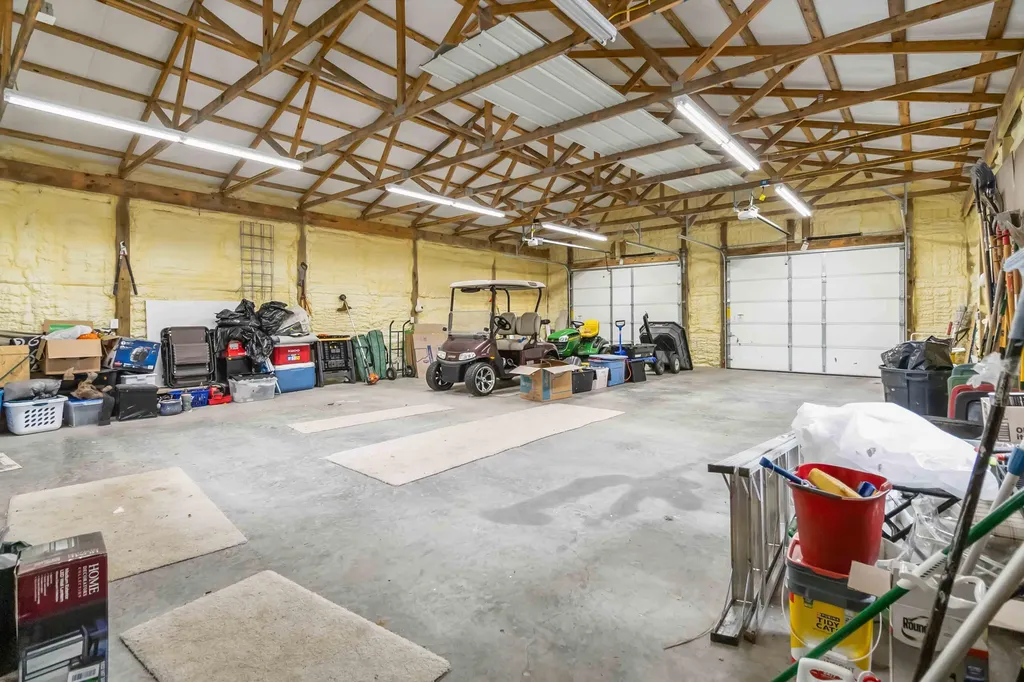 301 Redwood Drive Stanford KY 40484