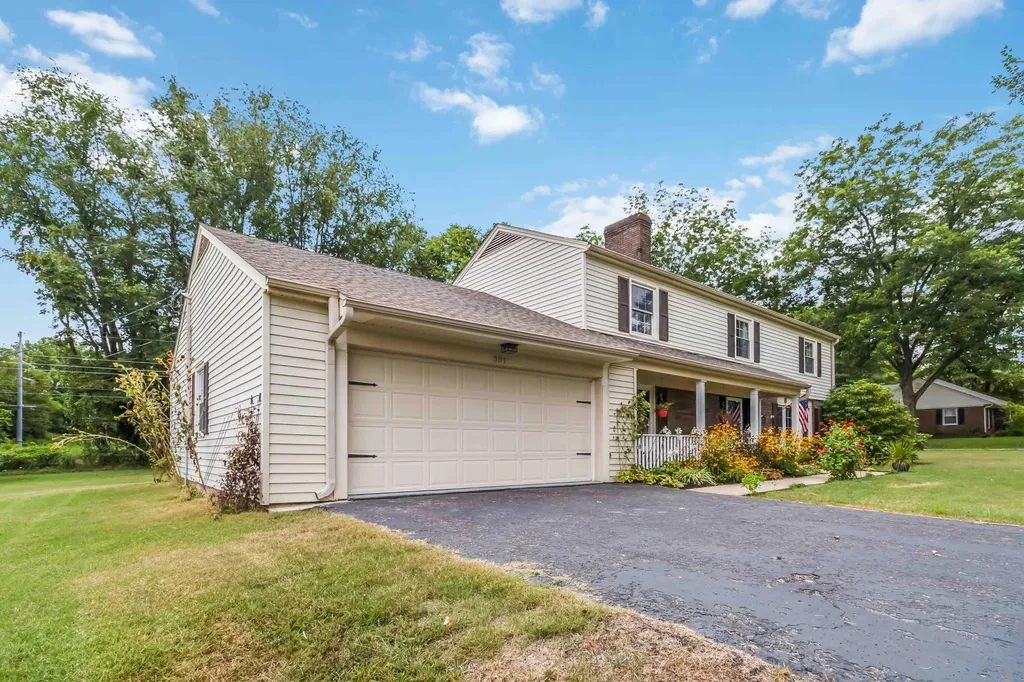 301 Redwood Drive Stanford KY 40484