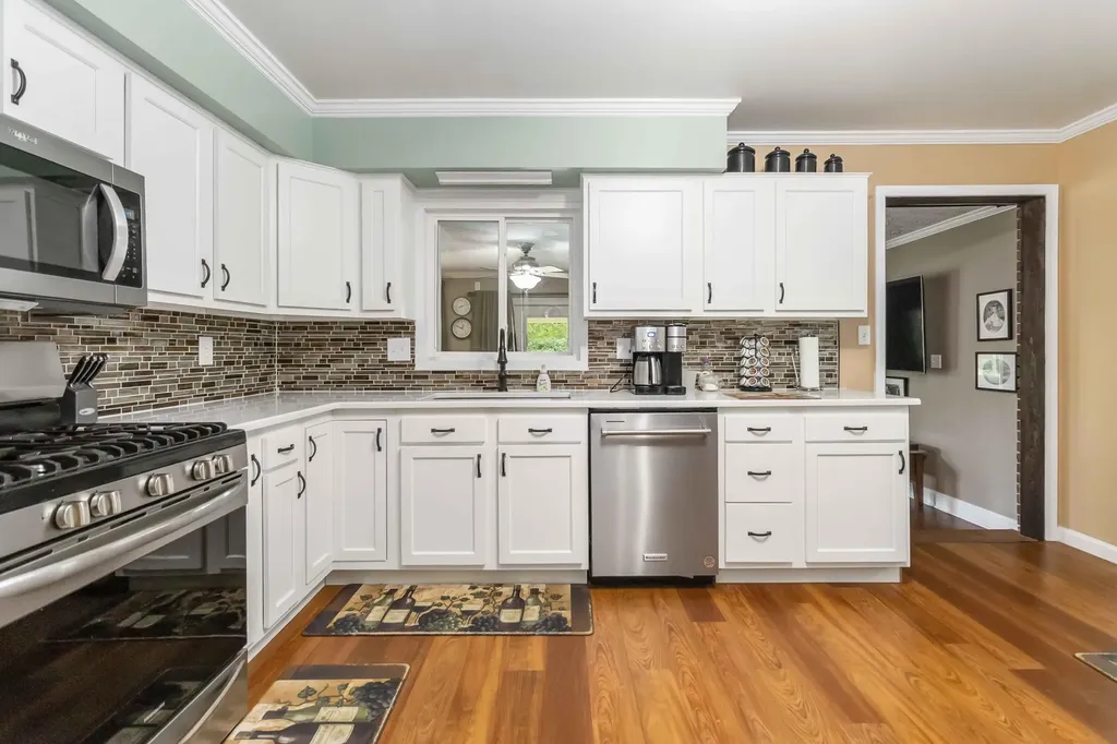 301 Redwood Drive Stanford KY 40484