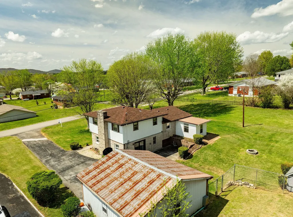 360 Hickory Hill Drive Monticello KY 42633