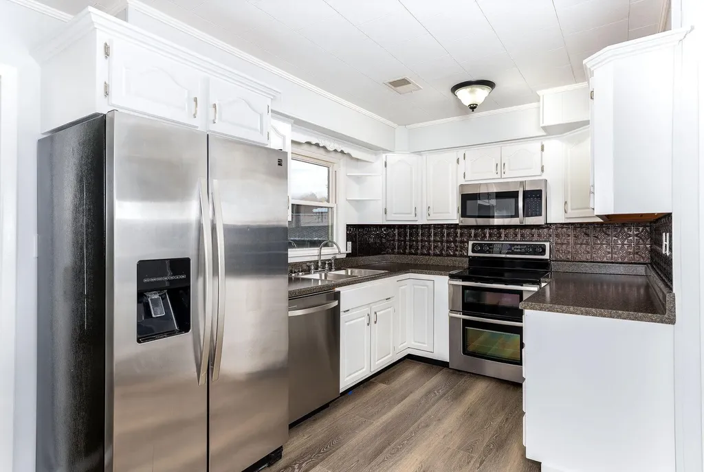 360 Hickory Hill Drive Monticello KY 42633
