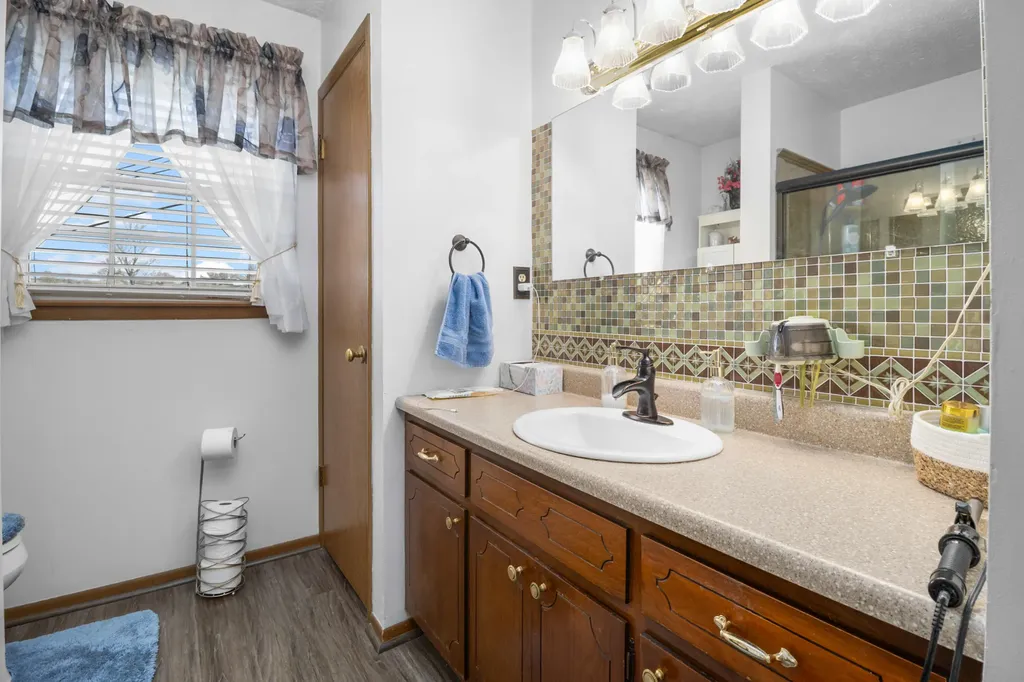 276 Kay Lane Lily KY 40740