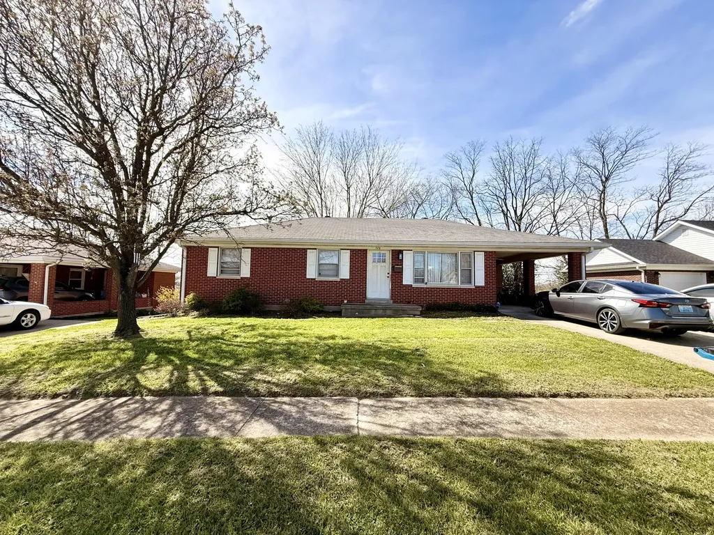 528 Ada Drive Harrodsburg KY 40330