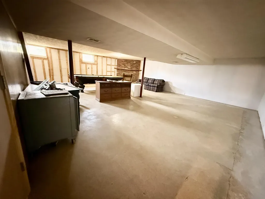 528 Ada Drive Harrodsburg KY 40330