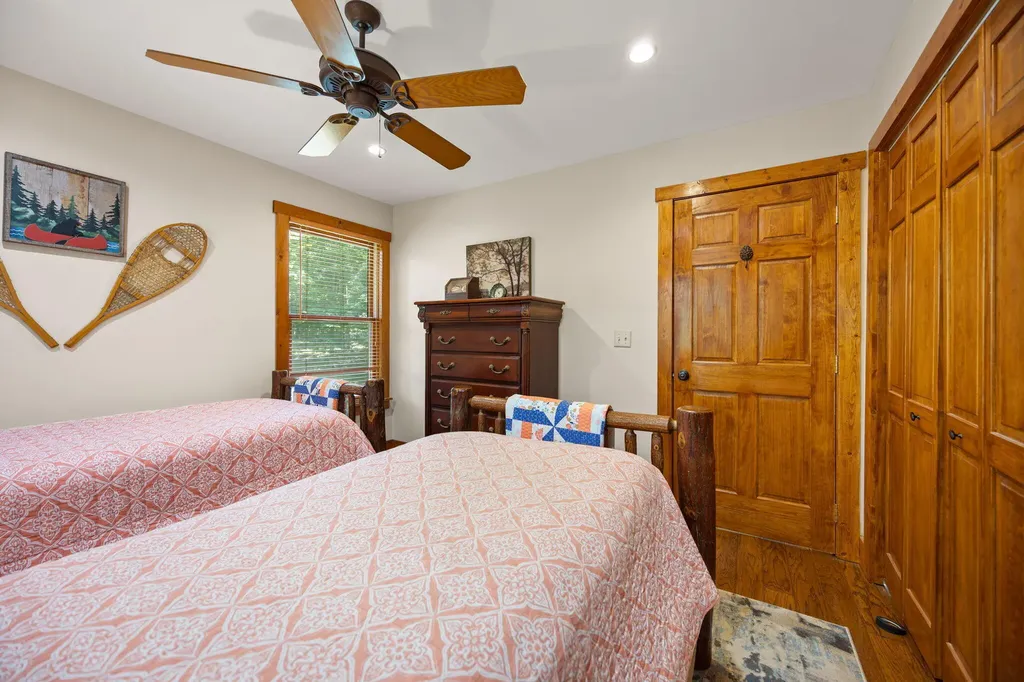 204 The Village Drive Nancy KY 42544