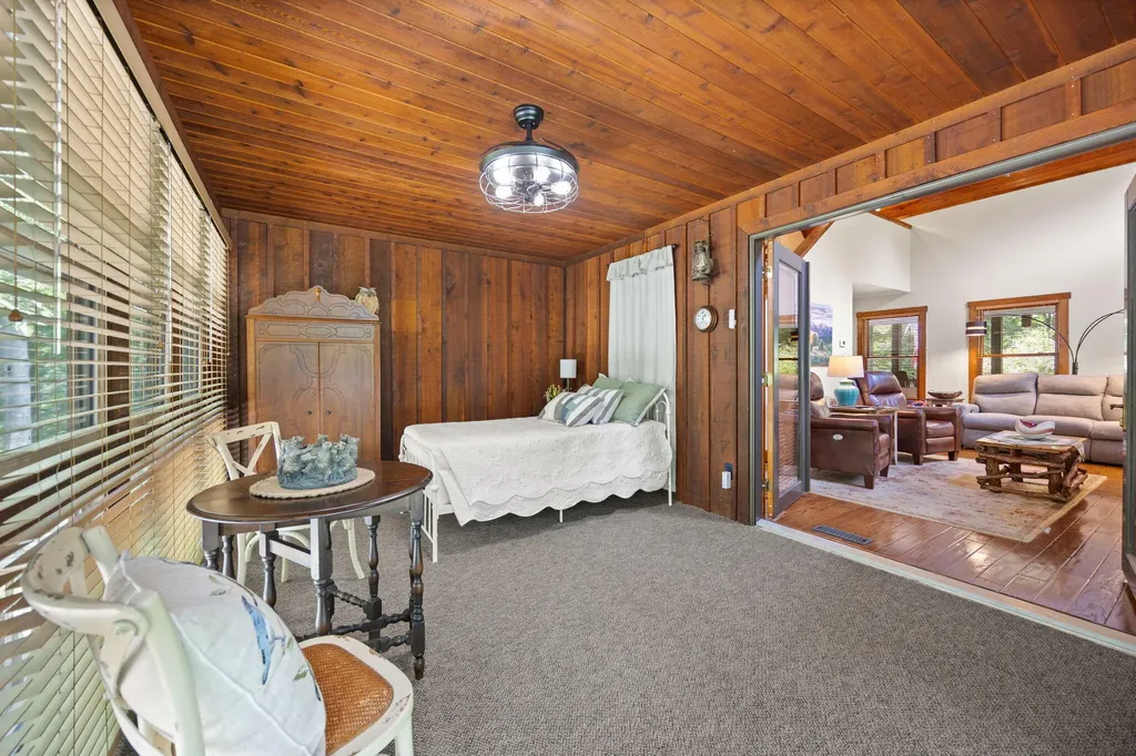 204 The Village Drive Nancy KY 42544