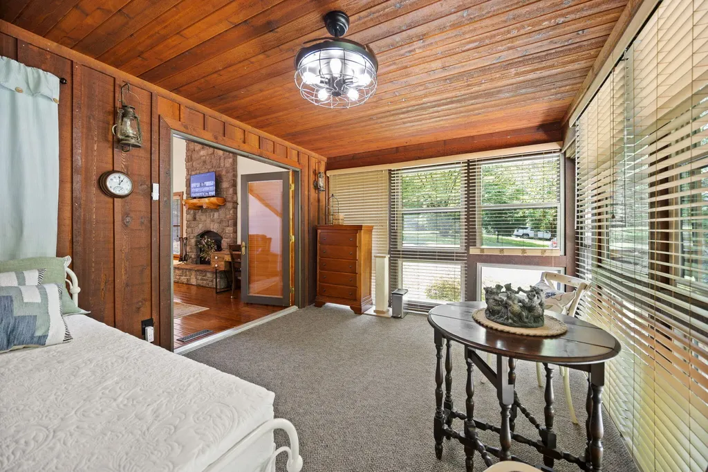 204 The Village Drive Nancy KY 42544