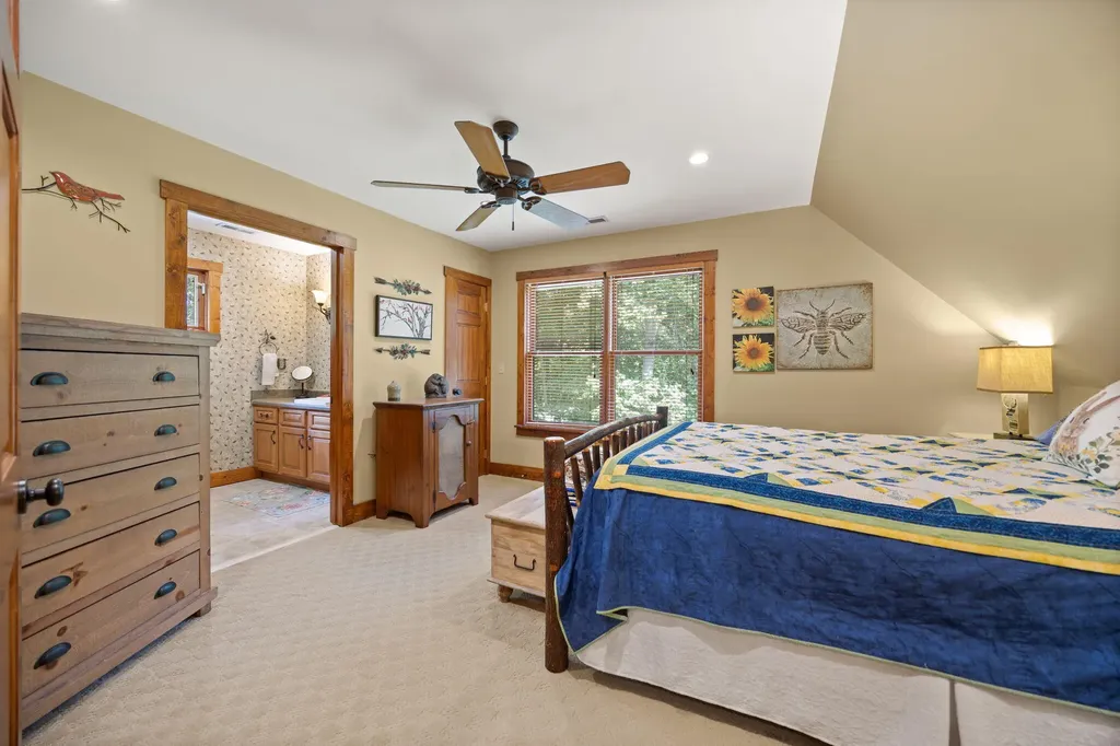 204 The Village Drive Nancy KY 42544