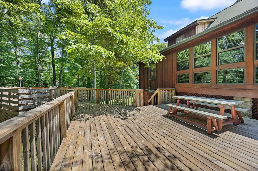 204 The Village Drive Nancy KY 42544